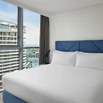 Meriton Suites Broadbeach