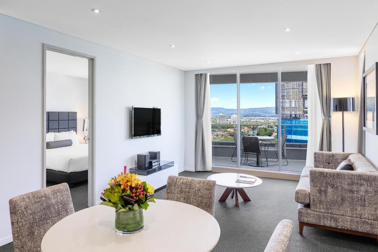 Meriton Broadbeach Hotel Gold Coast