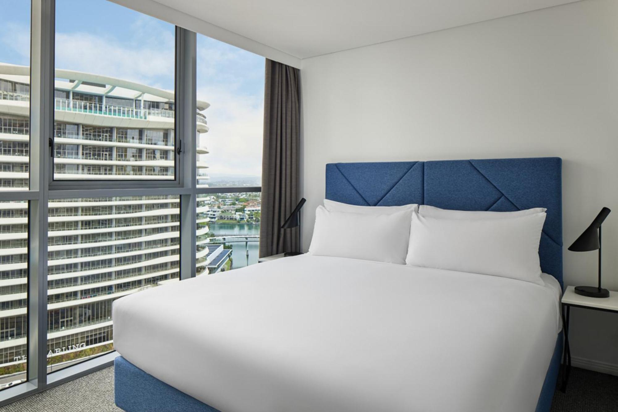 Meriton Broadbeach Hotel Gold Coast